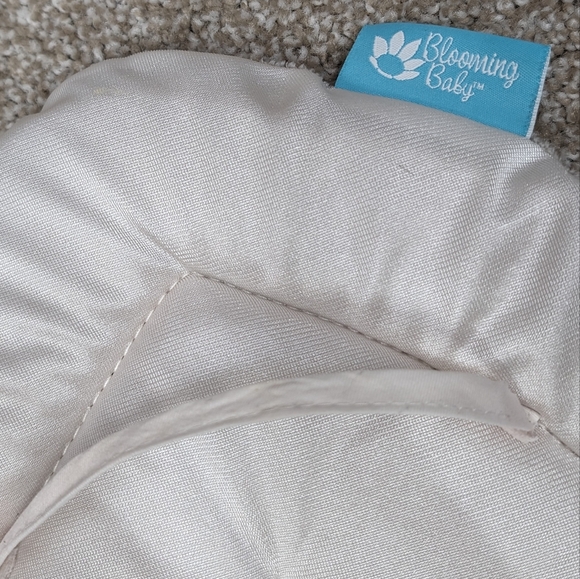 Blooming Baby Bath - Picture 4 of 5